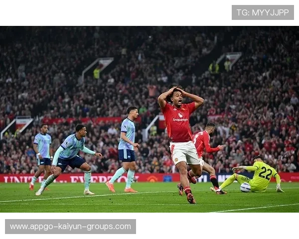 曼联备战英超焦点战，年轻球员备受期待